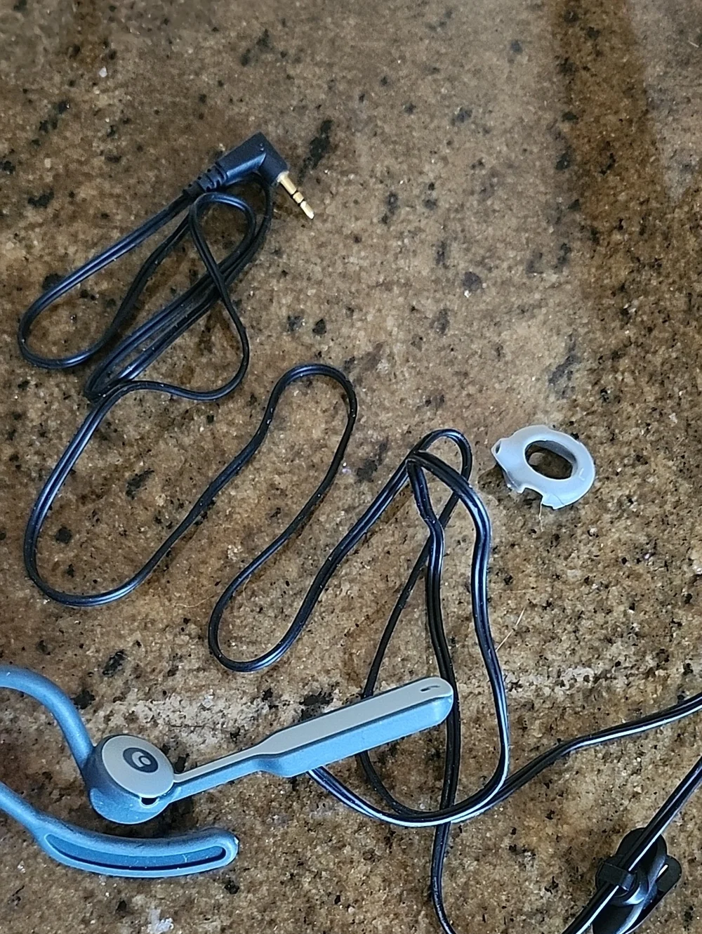 Plantronics this m60